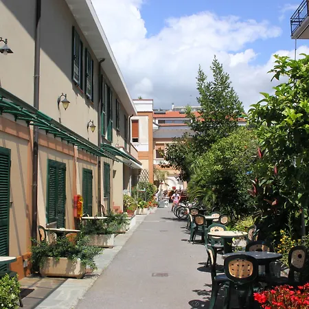 Szálloda Delle Rose 3*