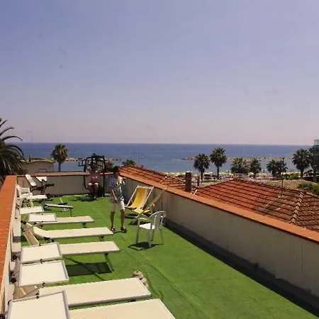 Delle Rose San Bartolomeo Al Mare