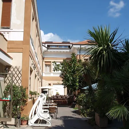 Hotel Delle Rose