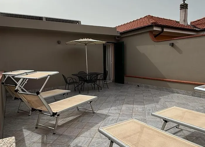 Delle Rose 3* سان بارتولومِيو آل ما
